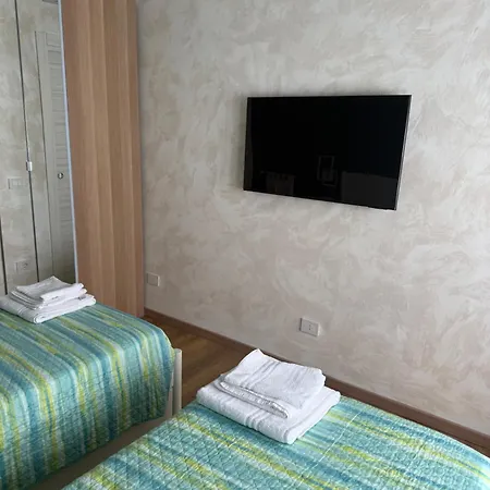 Casa Simy - Ad Un Passo Dal Mare Apartment *